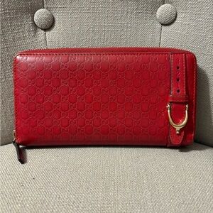 Gucci Scarlet Embossed Leather Wallet